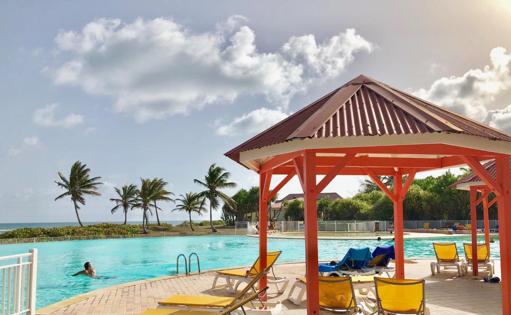 Guadeloupe- Saint-Francois- Residence Anse Des Rochers - Appartement Quart De Villa Etage - Vue Mer- 4 Personnes - Lit Bebe Sur Demande - Citerne Et Wifi Prives -Animaux Ok-Acces Plage Direct -Apnee Bien-Etre Experience Sur Demande Avec Instructeur A Exteriér fotografie